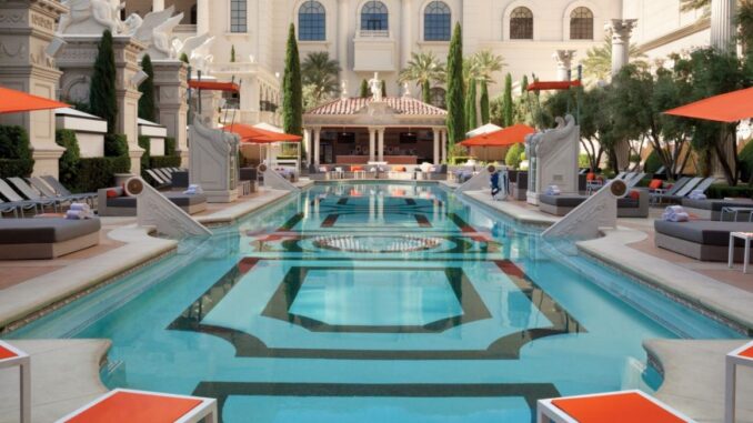 Venus pool